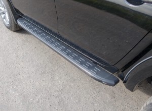 Обвес для FIAT Fullback 2016- Пороги алюминиевые с пластиковой накладкой (карбон черные) 1820 мм