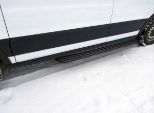 Обвес для FORD Transit FWD L2 2013- Порог алюминиевый Slim Line Black 1720 мм (левый)