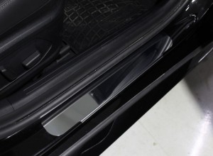 Обвес для HYUNDAI Sonata 2020- Накладки на пороги (лист зеркальный) 4шт