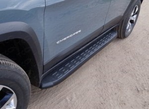 Обвес для JEEP Cherokee (Trailhawk) 2014- Пороги алюминиевые с пластиковой накладкой (карбон черные) 1720 мм