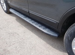 Обвес для KIA Sorento 2012-2020 Пороги алюминиевые с пластиковой накладкой (карбон черные) 1720 мм