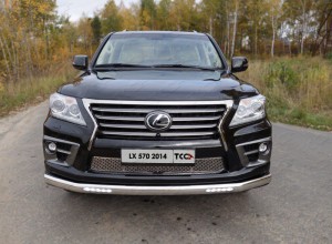 Обвес для LEXUS LX 570 Sport 2014-2015 Защита передняя нижняя длинная (овальная с ходовыми огнями) 75х42 мм