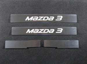Обвес для MAZDA 3 2013- Накладки на пороги (лист шлифованный надпись Mazda 3)