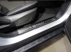 Обвес для RENAULT Koleos 2017- Накладки на пластиковые пороги (лист шлифованный надпись Renault) 2шт