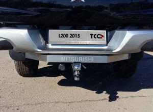 Обвес для MITSUBISHI L200 2015-2018 Фаркоп (надпись Mitsubishi, усиленный, шар E) для автомобиля с задним бампером