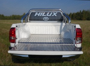 Обвес для TOYOTA Hilux Exclusive 2018- Защитный алюминиевый вкладыш в кузов автомобиля (дно, борт)